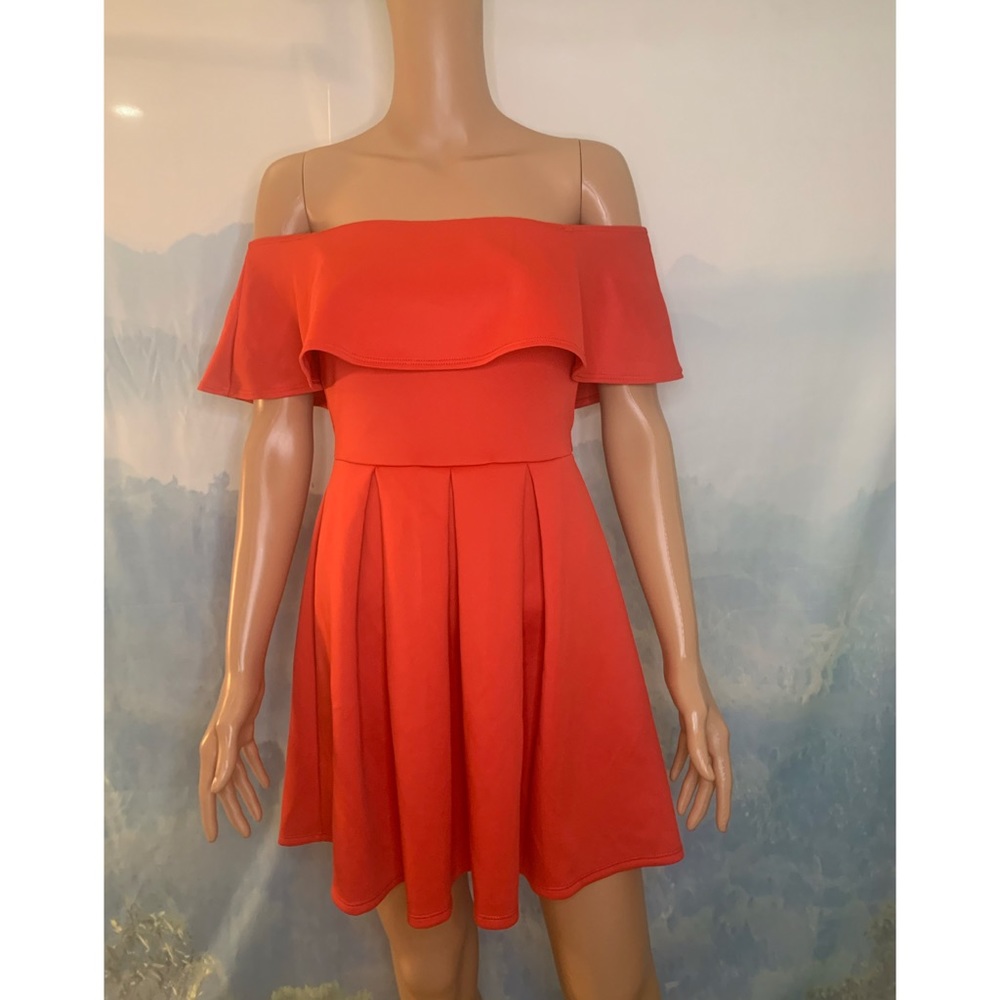 Charlotte Russe Orange Strapless Stretchy dress size xs ruffles